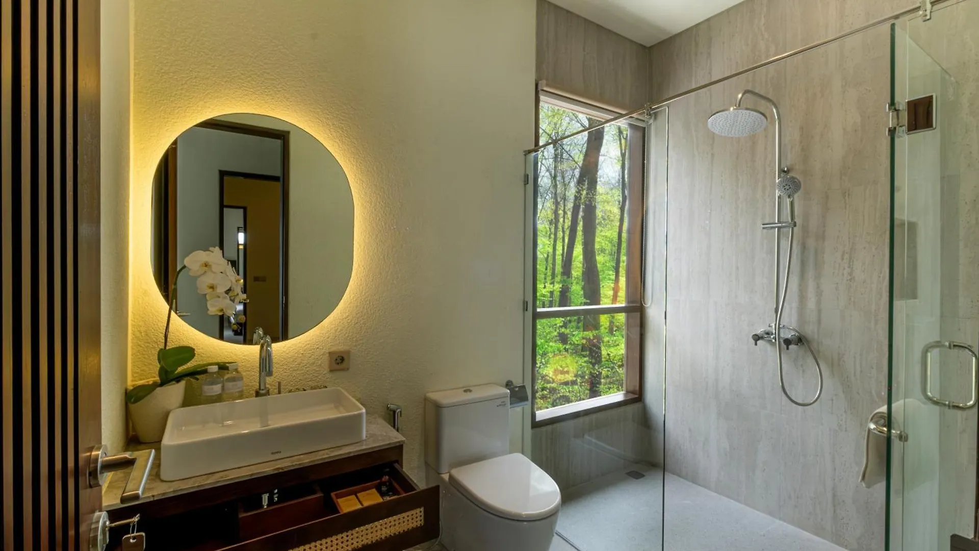 Taman Dharmawangsa Suites Nusa Dua  Villa Nusa Dua (Bali)